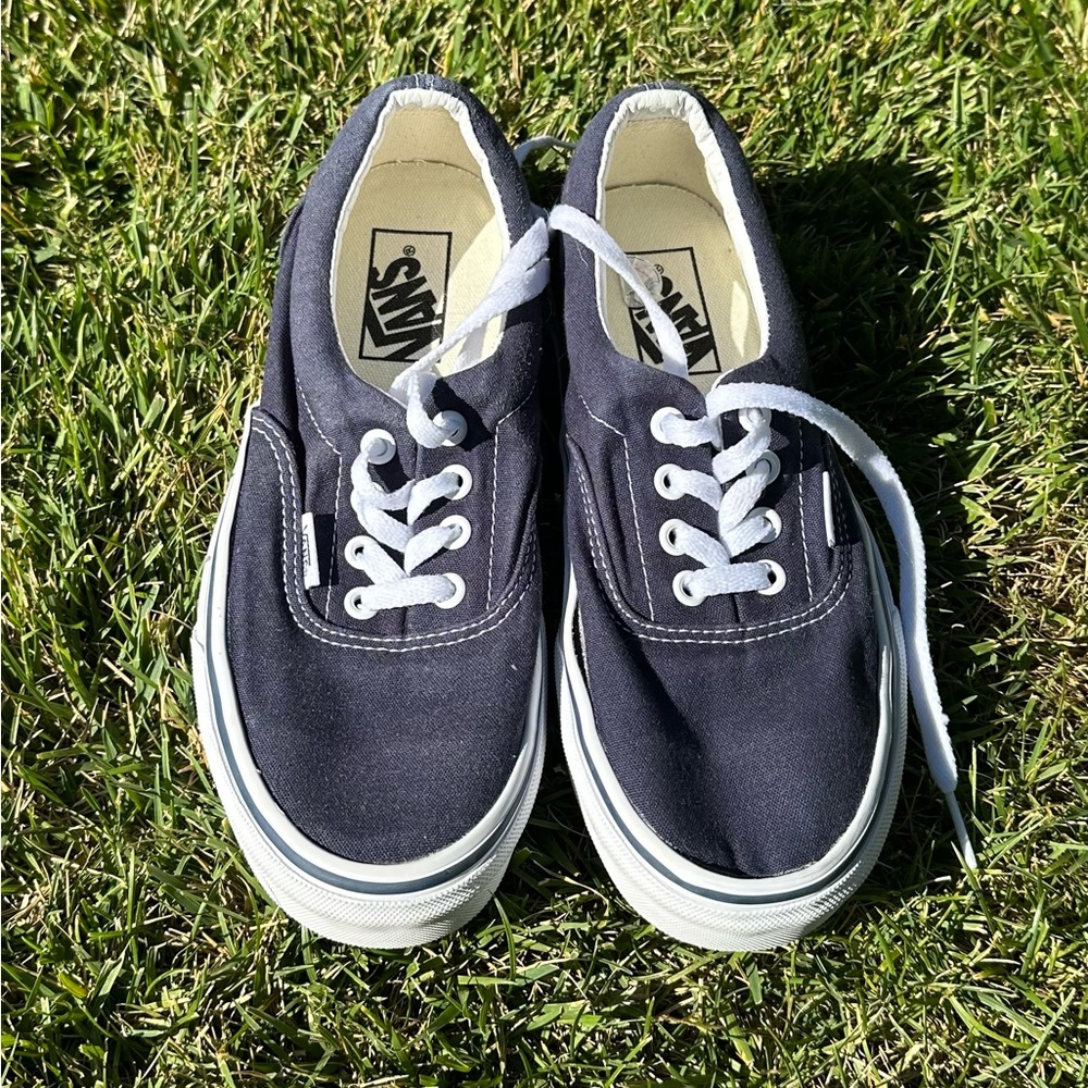 vans navy blue sneakers